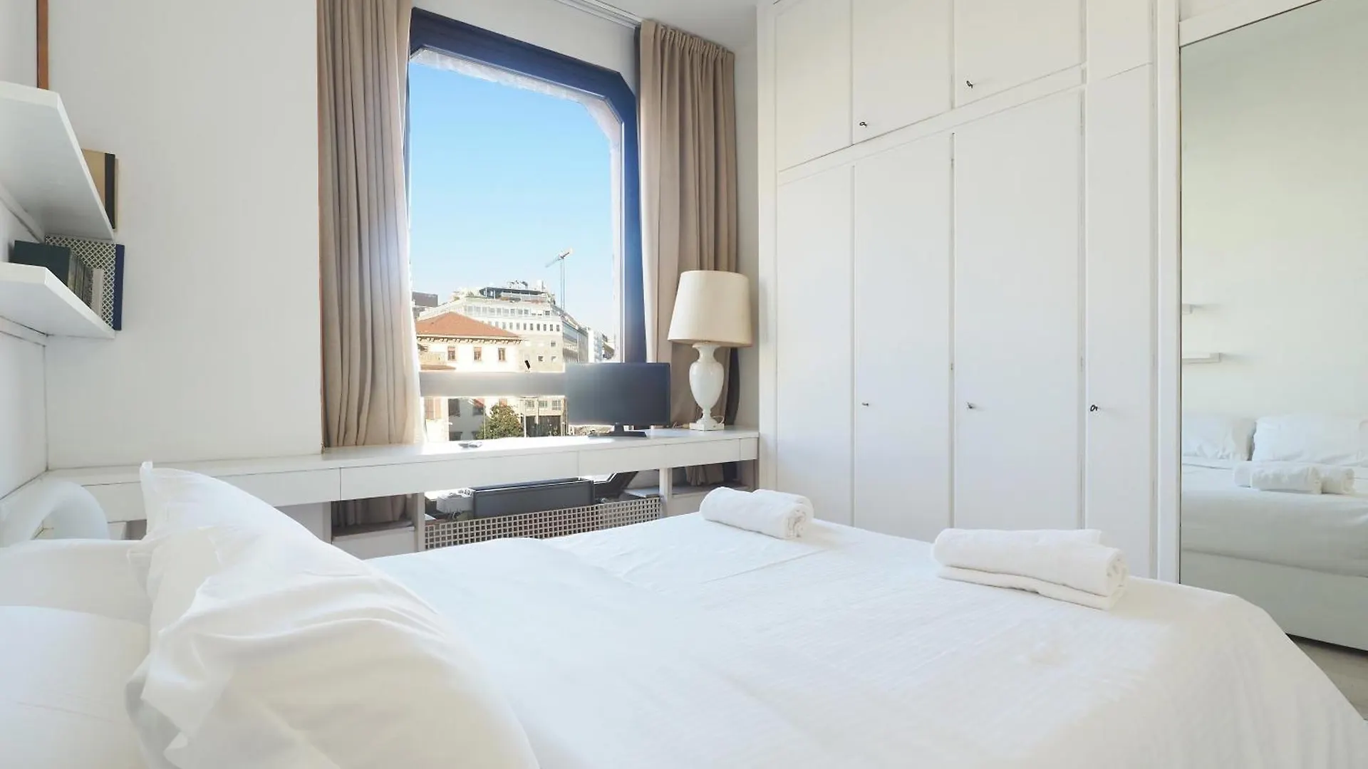 Duomo Luxury Apartment X Milánó 0*,